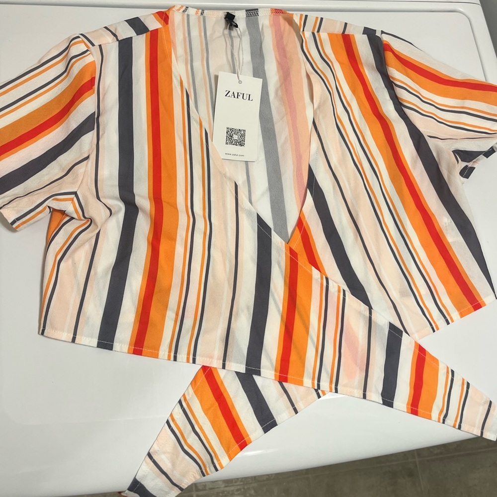 Zaful front tie shirt !